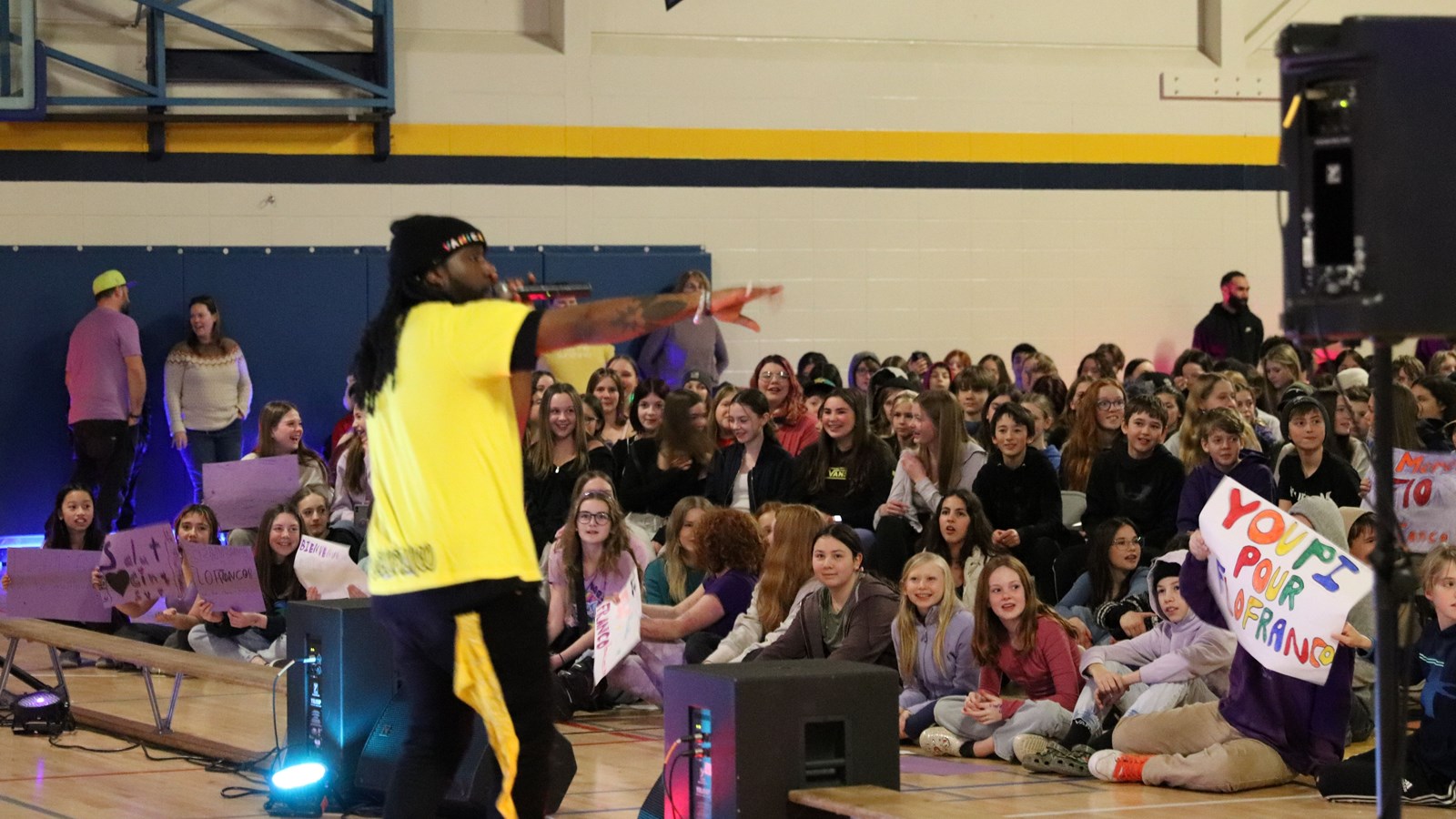 Many students familiar with Flo Franco's music brought signs to show their appreciation.
